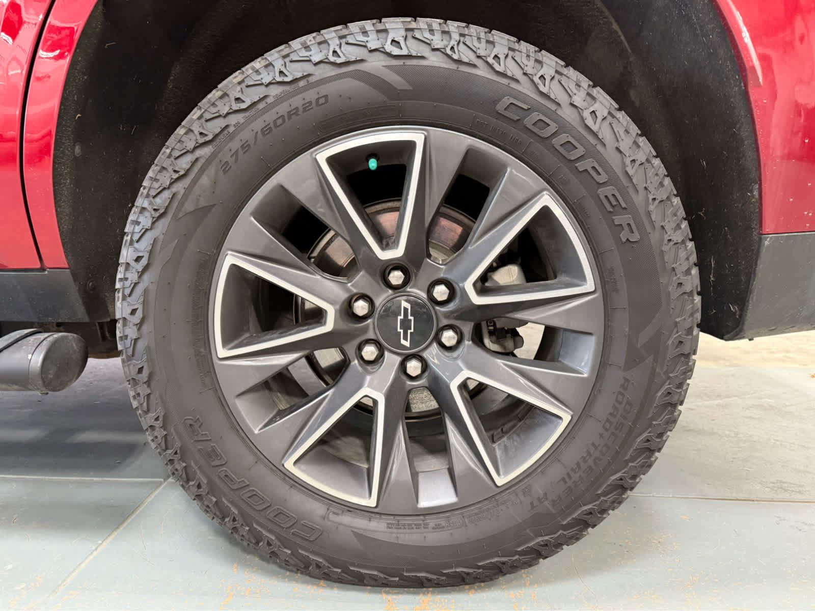 Used 2021 Chevrolet Tahoe Z71 w/ Rear Media and Nav Package AWD/4WD image 9