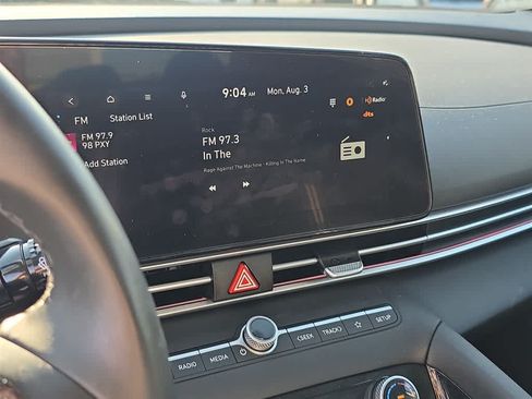 Used 2024 Hyundai Elantra SEL w/ Convenience Package FWD image 24