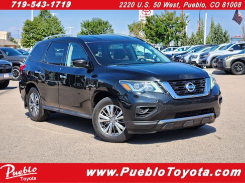Used 2019 Nissan Pathfinder S AWD/4WD image 1