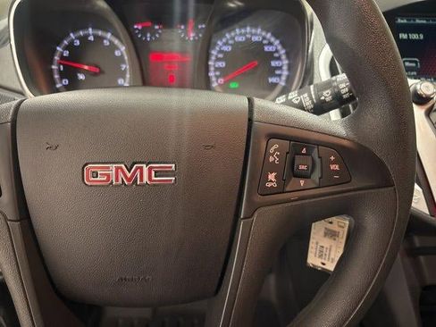 Used 2015 GMC Terrain SLE image 15