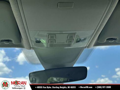 Certified 2023 Volkswagen Tiguan SE FWD image 29