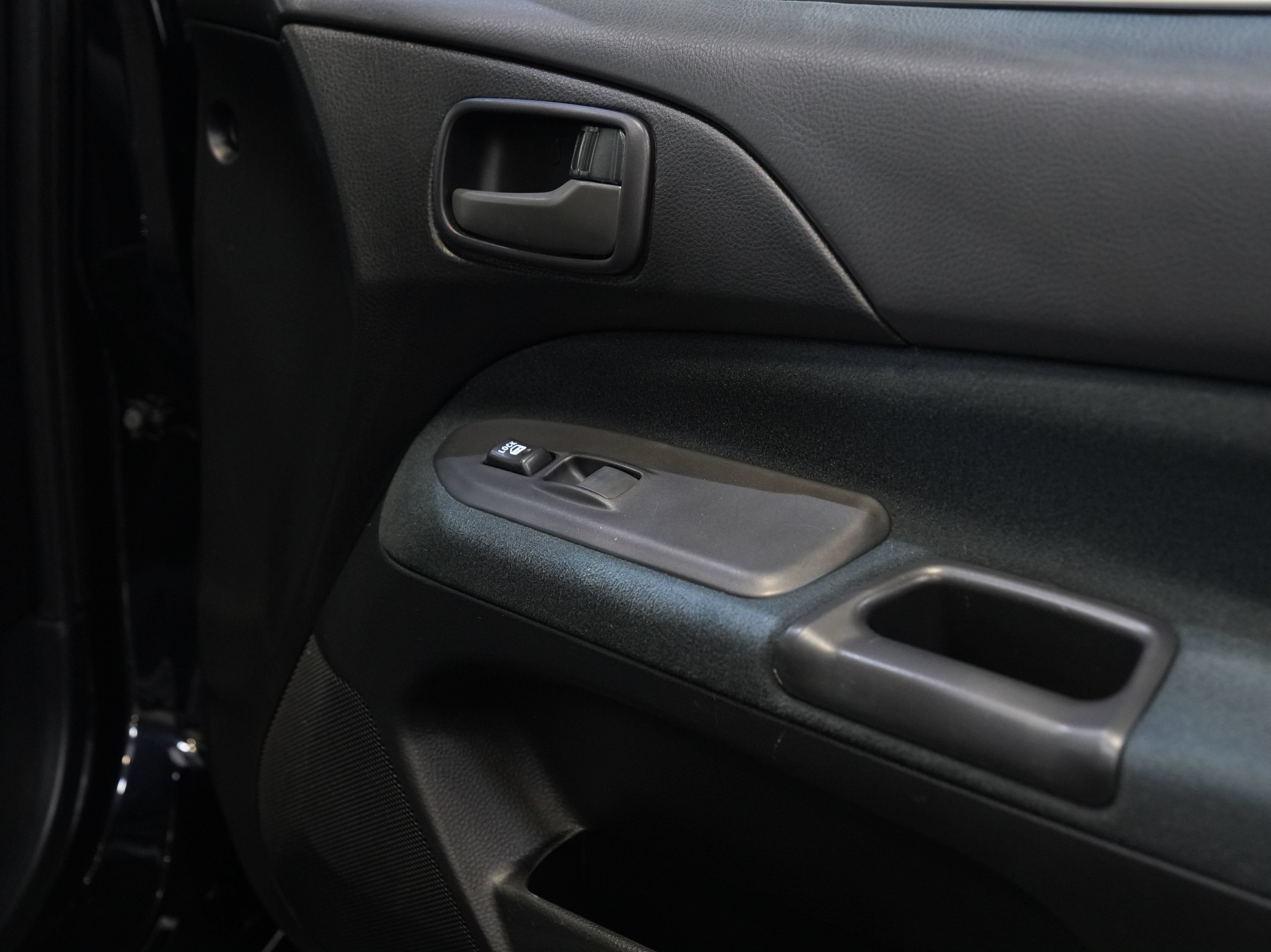 Used 2006 Mitsubishi Lancer Evolution AWD/4WD image 24