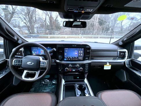 New 2026 Ford F450 King Ranch w/ FX4 Off-Road Package image 13