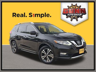 Used 2017 Nissan Rogue SL w/ SL Premium Package