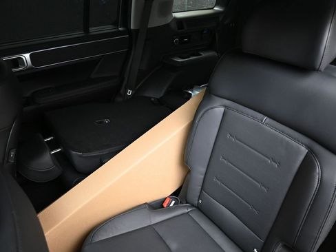 New 2026 Hyundai Santa Fe Limited AWD/4WD image 20