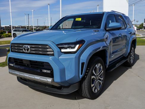 New 2026 Toyota 4Runner Limited AWD/4WD image 4