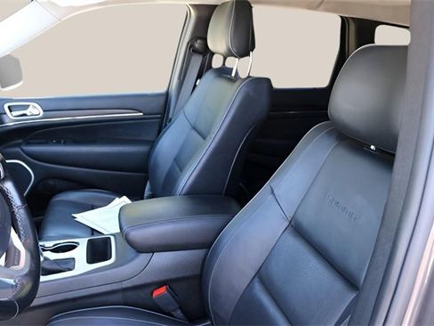 Used 2021 Jeep Grand Cherokee Summit w/ Platinum Series Group image 13