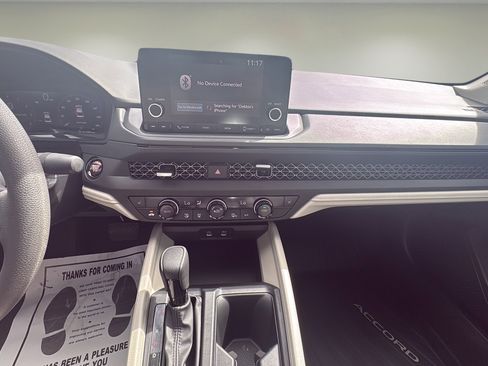 Used 2024 Honda Accord EX image 19