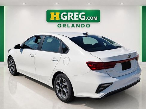 Used 2021 Kia Forte LXS FWD image 2
