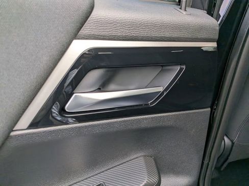 New 2026 Mitsubishi Outlander ES image 24