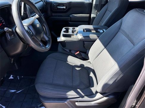 Used 2020 Chevrolet Silverado 1500 Custom w/ Custom Value Package image 12