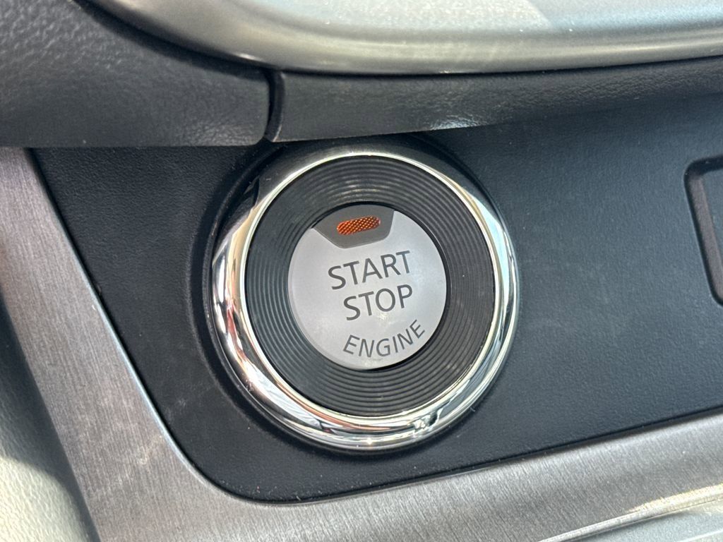 Used 2024 Nissan Murano SL AWD/4WD image 29