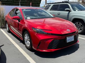 Used 2025 Toyota Camry LE FWD video 1