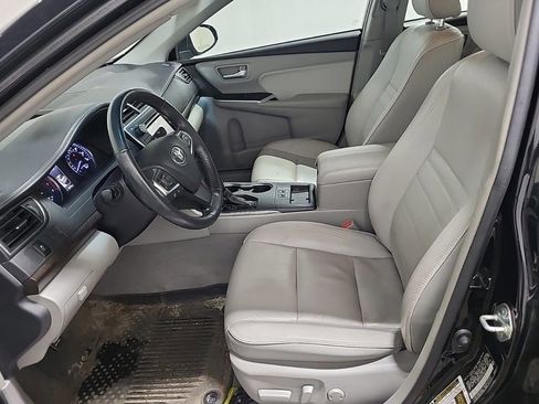 Used 2017 Toyota Camry XLE w/ Protection Package (Q2) FWD image 7