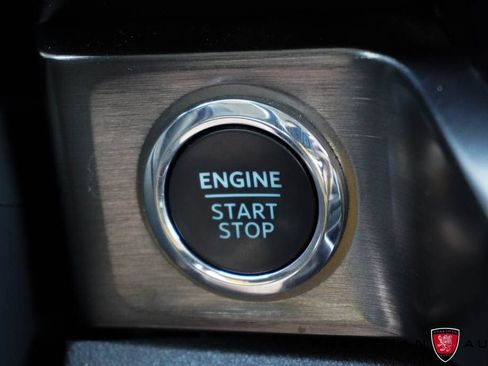 Used 2024 Ford F250 Lariat w/ Sport Appearance Package AWD/4WD image 38