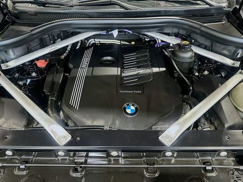 Used 2022 BMW X6 xDrive40i w/ Executive Package AWD/4WD image 31