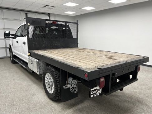 Used 2020 Ford F350 XLT w/ XLT Value Package image 8