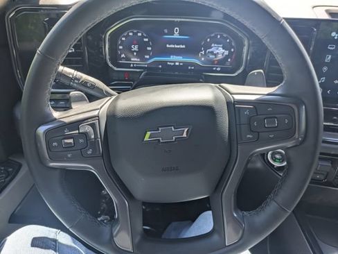 Used 2024 Chevrolet Silverado 1500 ZR2 w/ Technology Package AWD/4WD image 21