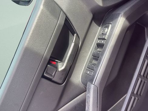 Used 2025 Toyota Tacoma SR5 RWD image 18