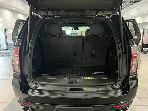 Used 2024 Chevrolet Tahoe RST w/ Sport Performance Package AWD/4WD image 10