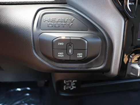 Used 2025 RAM 2500 Big Horn AWD/4WD image 20