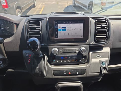 New 2026 RAM ProMaster 2500 w/ Convenience Group FWD image 10
