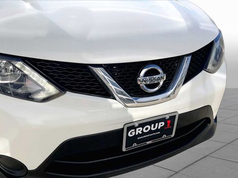 Used 2017 Nissan Rogue Sport S w/ S Appearance Package AWD/4WD image 30