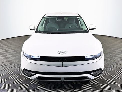 Used 2024 Hyundai Ioniq 5 SEL image 2