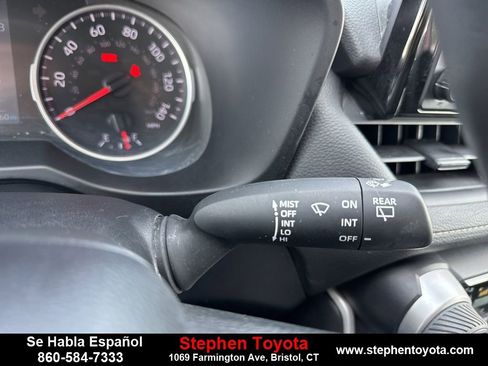Used 2022 Toyota RAV4 LE image 20