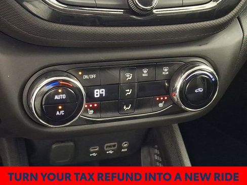 Used 2021 Chevrolet TrailBlazer LT w/ Convenience Package image 17