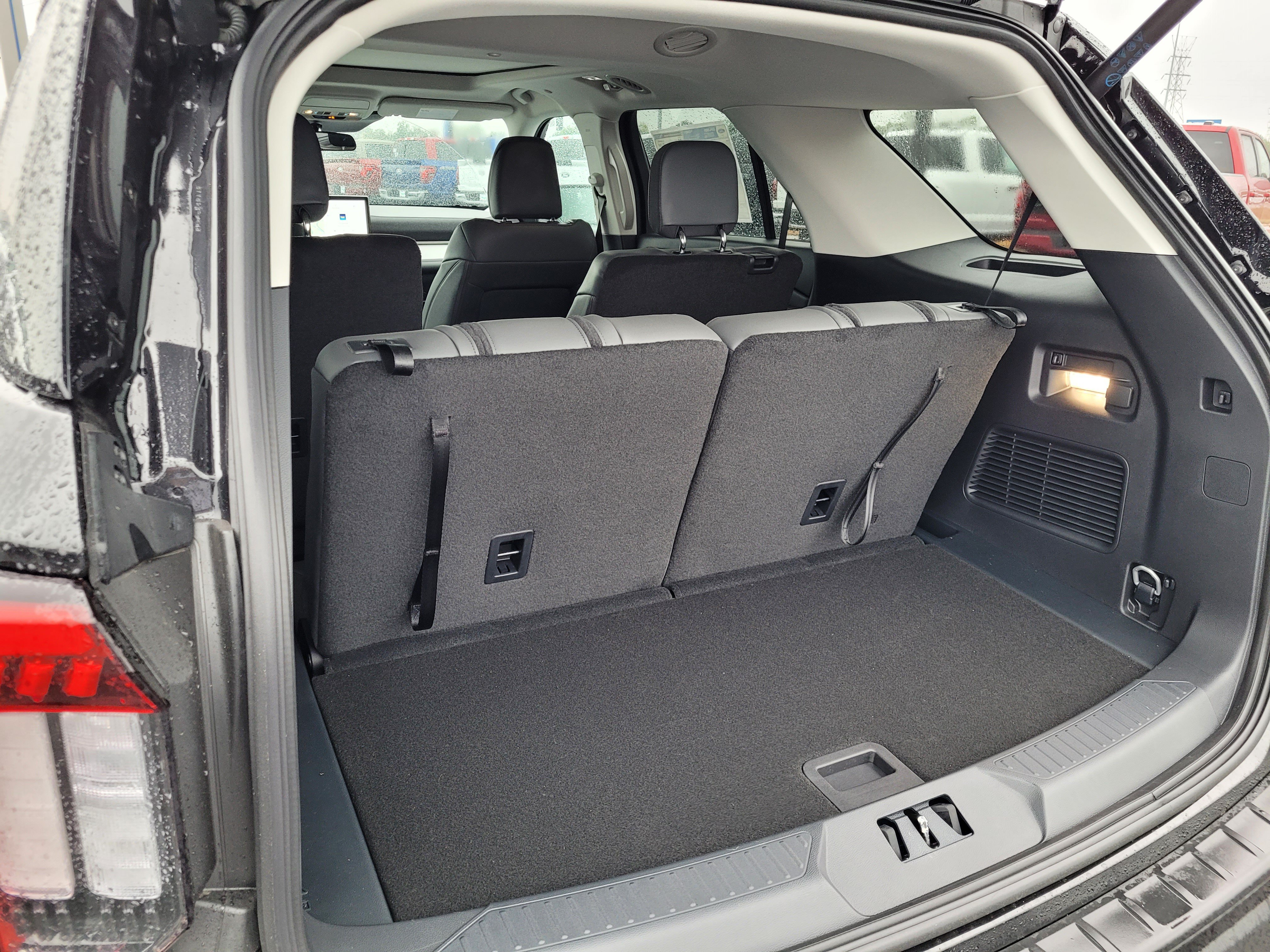 New 2026 Ford Explorer Active w/ Active Comfort Package AWD/4WD image 26