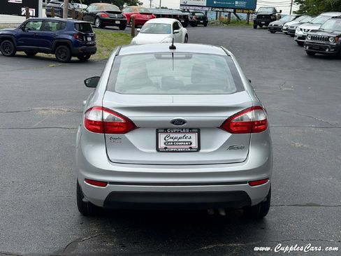 Used 2014 Ford Fiesta S FWD image 34