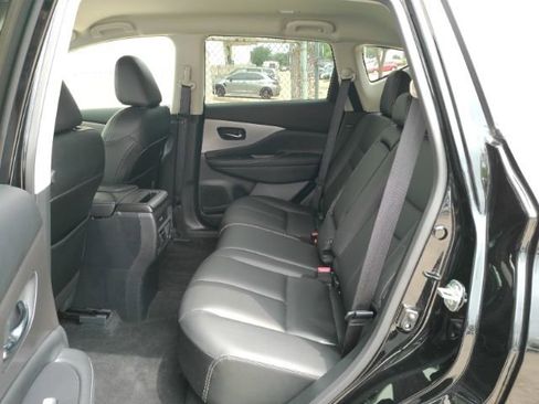 Used 2024 Nissan Murano SV w/ SV Midnight Edition Package FWD image 17