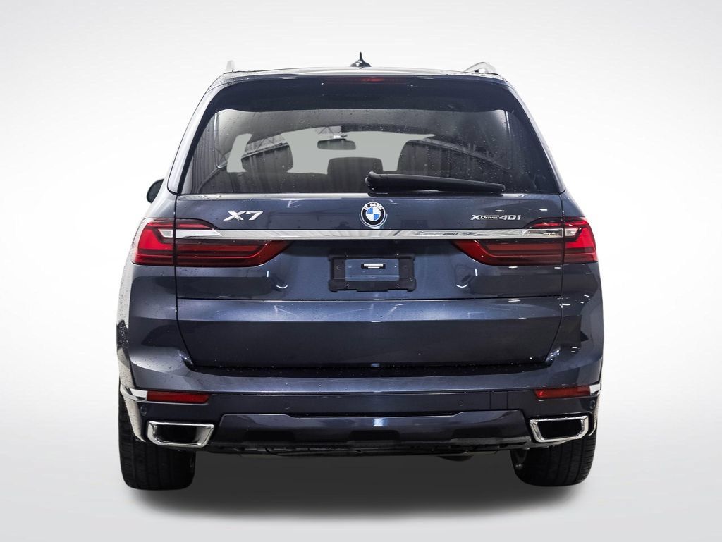 Used 2022 BMW X7 xDrive40i w/ Premium Package AWD/4WD image 4