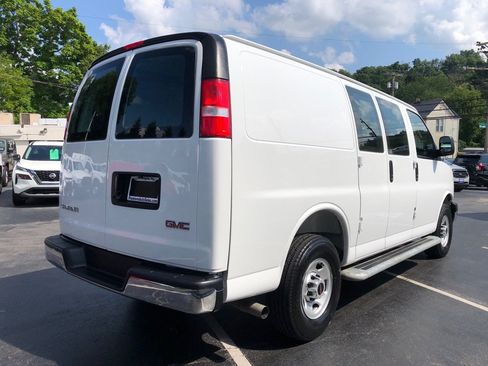 Used 2025 GMC Savana 2500 w/ Driver Convenience Package RWD image 6