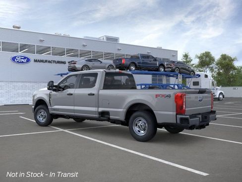 New 2026 Ford F250 XL w/ FX4 Off-Road Package AWD/4WD image 4