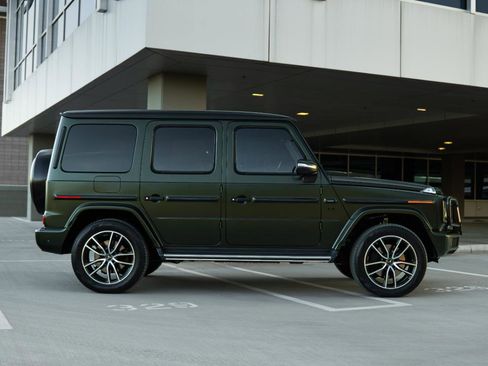 Used 2024 Mercedes-Benz G 550 image 11