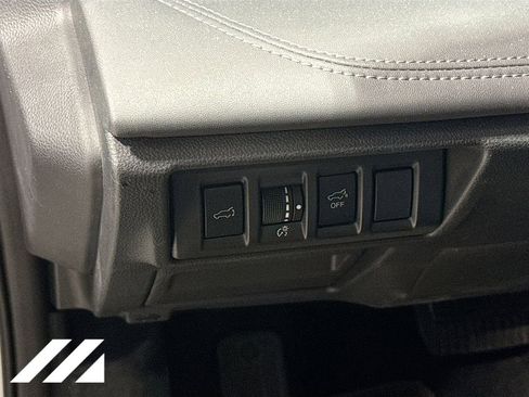 Used 2024 Subaru Outback Limited XT image 10