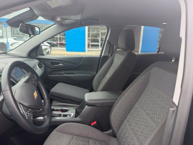 Used 2023 Chevrolet Equinox LT FWD image 16