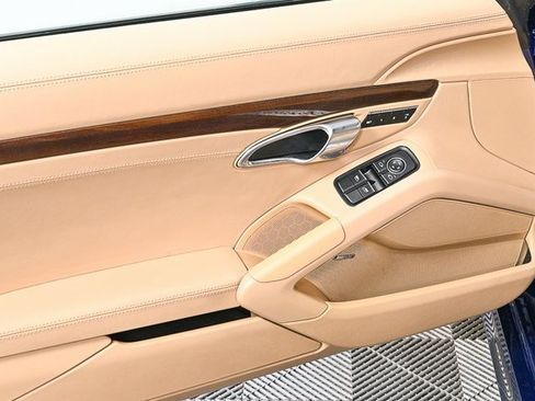 Used 2013 Porsche Boxster S image 6