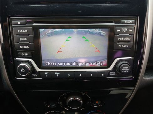 Used 2018 Nissan Versa Note SR image 8