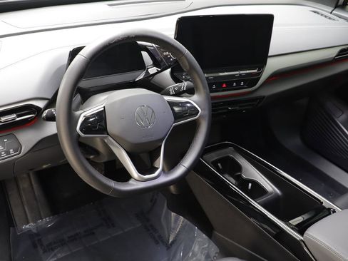 Used 2023 Volkswagen ID.4 Pro S image 7
