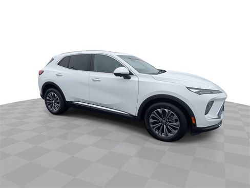 New 2026 Buick Envision Preferred image 9