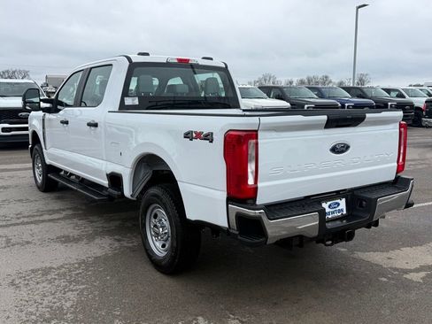 New 2026 Ford F250 XL w/ XL Chrome Package image 38