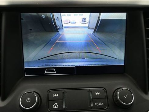 Used 2021 GMC Acadia SLE w/ Driver Convenience Package FWD image 47