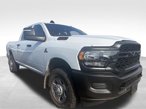 Used 2024 RAM 3500 Tradesman AWD/4WD image 19