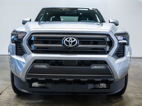 New 2026 Toyota Tacoma SR5 image 2