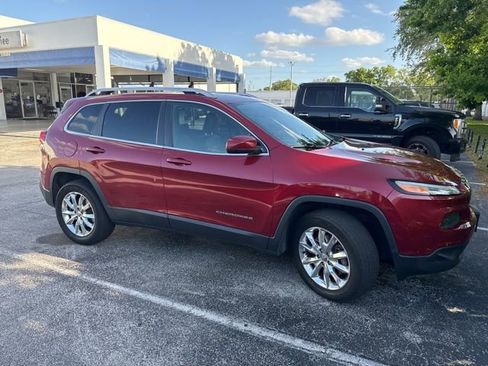 Used 2014 Jeep Cherokee Limited w/ Luxury Group image 13