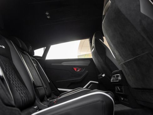 Used 2024 Lamborghini Urus Performante AWD/4WD image 56