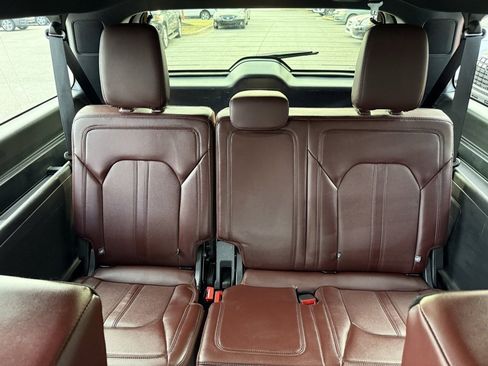 Used 2024 Ford Expedition Max Limited image 39